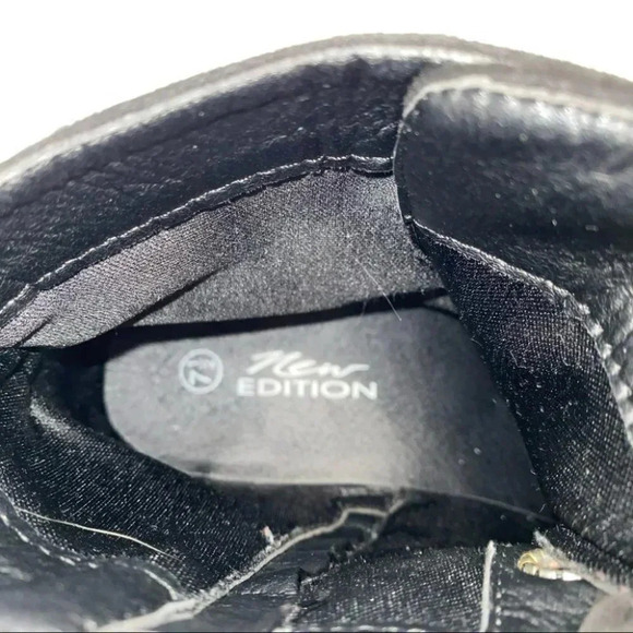 New Edition 7.5 black laced ankle boots - Picture 5 of 8